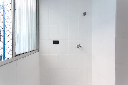 Área de Serviço  de apartamento para alugar com 2 quartos, 50m² em Jardim Marilu, São Paulo