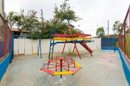 Apartamento para alugar com 50m², 2 quartos e 1 vaga Apartamento para alugar com 50m², 2 quartos e 1 vagaÁrea comum - Playground