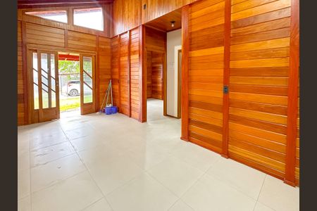 Casa para alugar com 42m², 2 quartos e sem vagaSala
