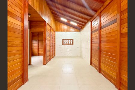 Sala de casa para alugar com 2 quartos, 42m² em Ingleses do Rio Vermelho, Florianópolis