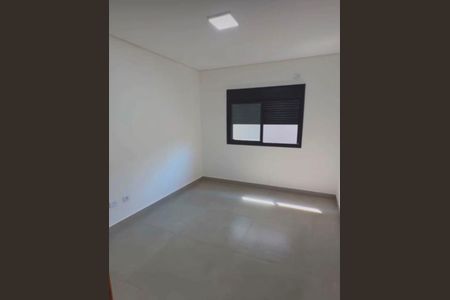 Quarto de casa de condomínio para alugar com 3 quartos, 256m² em Condomínio Santa Adélia, Cotia