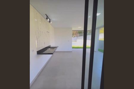 Área externa de casa de condomínio para alugar com 3 quartos, 256m² em Condomínio Santa Adélia, Cotia