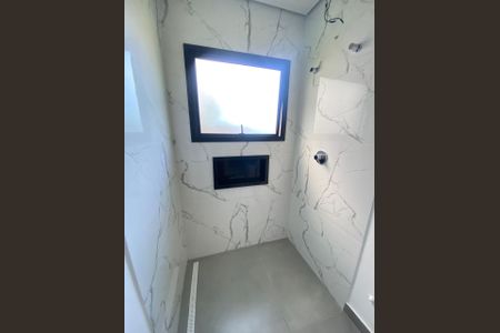 Casa de condomínio para alugar com 256m², 3 quartos e 4 vagas Casa de condomínio para alugar com 256m², 3 quartos e 4 vagasBanheiro