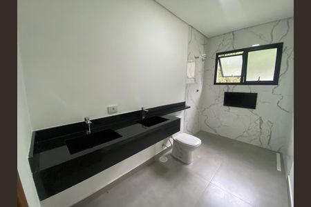 Casa de condomínio para alugar com 256m², 3 quartos e 4 vagas Casa de condomínio para alugar com 256m², 3 quartos e 4 vagasBanheiro