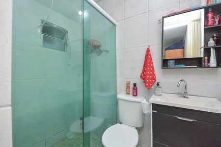 Banheiro de casa para alugar com 1 quarto, 40m² em Jardim Uberaba, São Paulo