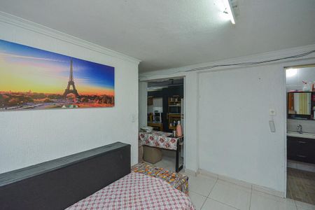 Quarto de casa para alugar com 1 quarto, 40m² em Jardim Uberaba, São Paulo