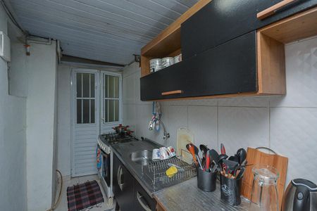 Cozinha de casa para alugar com 1 quarto, 40m² em Jardim Uberaba, São Paulo