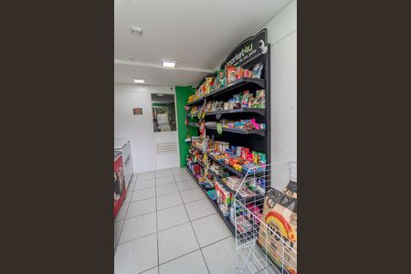 Apartamento à venda com 63m², 3 quartos e 1 vaga Apartamento à venda com 63m², 3 quartos e 1 vagaMercadinho