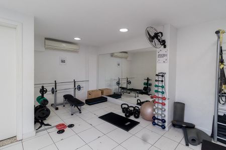 Apartamento à venda com 63m², 3 quartos e 1 vaga Apartamento à venda com 63m², 3 quartos e 1 vagaÁrea comum - Academia
