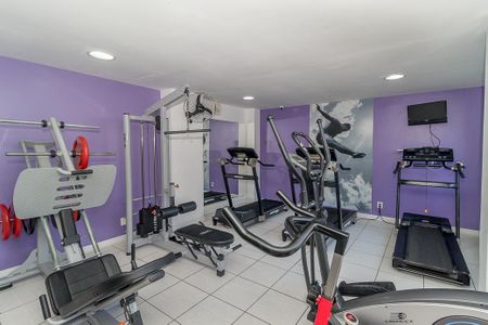 Apartamento à venda com 63m², 3 quartos e 1 vaga Apartamento à venda com 63m², 3 quartos e 1 vagaÁrea comum - Academia