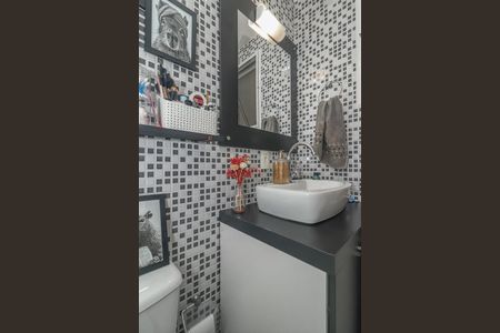 Apartamento à venda com 63m², 3 quartos e 1 vaga Apartamento à venda com 63m², 3 quartos e 1 vagaBanheiro da Suíte