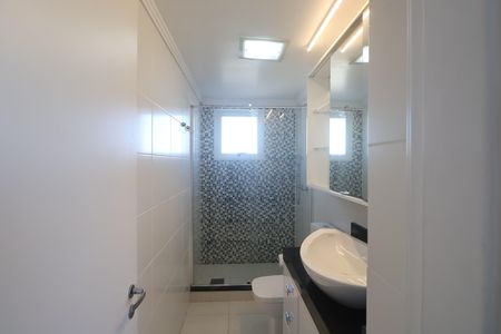 Banheiro da Suíte de apartamento para alugar com 3 quartos, 89m² em Centro, Canoas