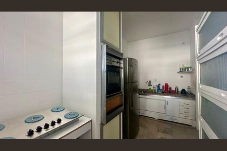 Cozinha  de apartamento à venda com 4 quartos, 190m² em Cruzeiro, Belo Horizonte