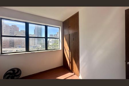 Quarto  de apartamento à venda com 4 quartos, 190m² em Cruzeiro, Belo Horizonte