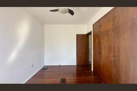 Apartamento à venda com 190m², 4 quartos e 1 vaga Apartamento à venda com 190m², 4 quartos e 1 vagaQuarto