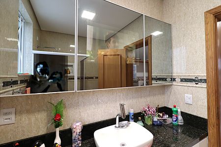 Casa à venda com 262m², 5 quartos e 1 vagaBanheiro Social