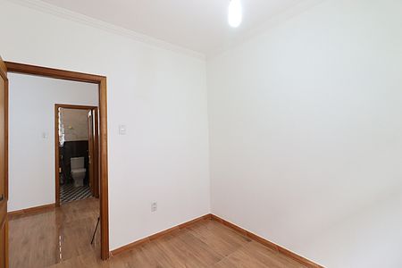 Casa à venda com 262m², 5 quartos e 1 vagaSobrado Quarto 2