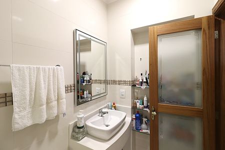 Casa à venda com 262m², 5 quartos e 1 vagaBanheiro da Suíte