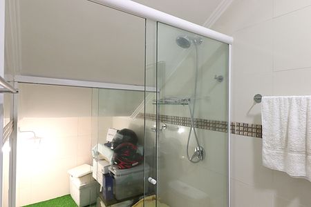 Casa à venda com 262m², 5 quartos e 1 vagaBanheiro da Suíte