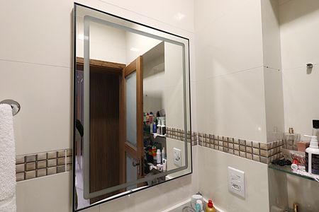 Casa à venda com 262m², 5 quartos e 1 vagaBanheiro da Suíte