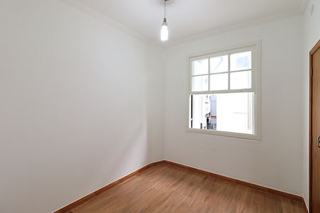 Casa à venda com 262m², 5 quartos e 1 vagaSobrado Quarto 2