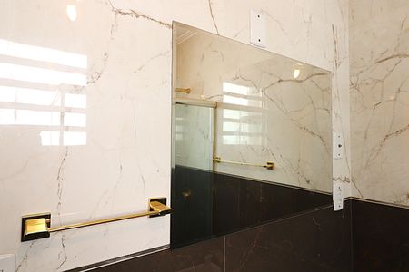 Casa à venda com 262m², 5 quartos e 1 vagaSobrado Banheiro 