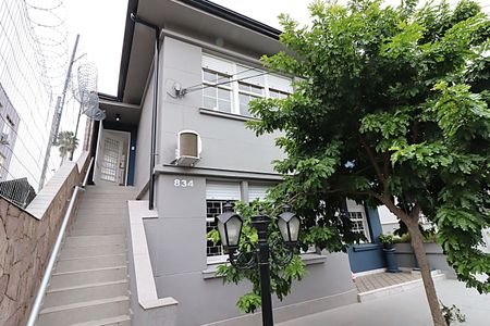 Casa à venda com 262m², 5 quartos e 1 vagaFachada do Prédio