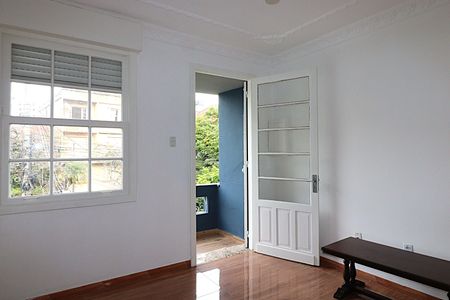 Casa à venda com 262m², 5 quartos e 1 vagaSobrado sala 3