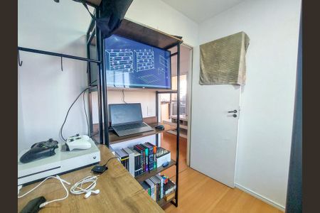 Quarto 1 de apartamento para alugar com 2 quartos, 38m² em Vila das Belezas, São Paulo