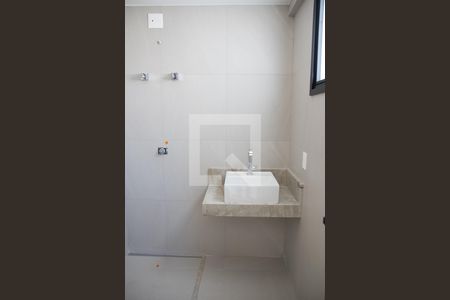 Banheiro da Suíte de apartamento para alugar com 1 quarto, 63m² em Setor Marista, Goiânia