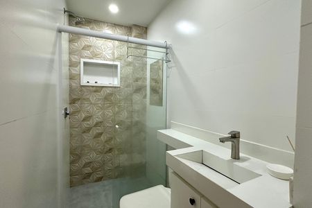 Apartamento para alugar com 143m², 4 quartos e 1 vaga