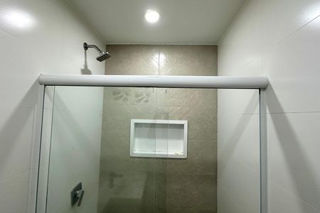 Apartamento para alugar com 143m², 4 quartos e 1 vaga
