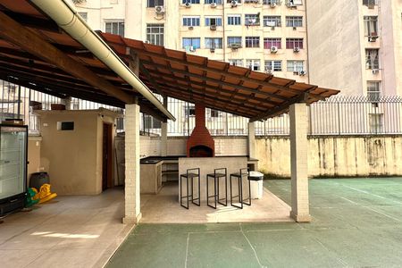Apartamento para alugar com 143m², 4 quartos e 1 vaga
