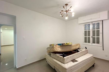 Apartamento para alugar com 143m², 4 quartos e 1 vaga
