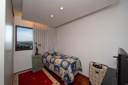 Apartamento à venda com 166m², 4 quartos e 3 vagasQUARTO1