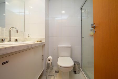 Apartamento à venda com 166m², 4 quartos e 3 vagasBANHEIRO2