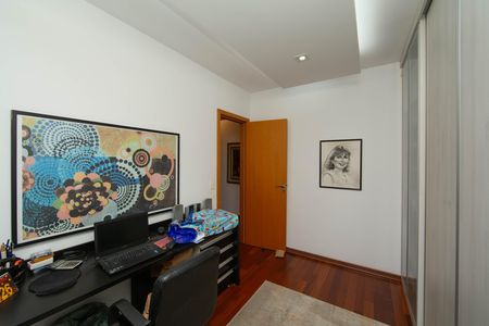 Apartamento à venda com 166m², 4 quartos e 3 vagasQUARTO2