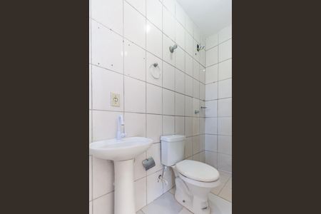Casa para alugar com 44m², 1 quarto e sem vaga Casa para alugar com 44m², 1 quarto e sem vagaBanheiro