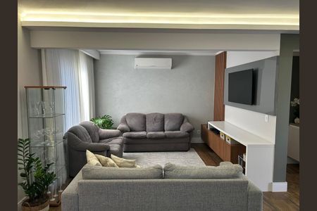 Casa à venda com 173m², 4 quartos e 5 vagas