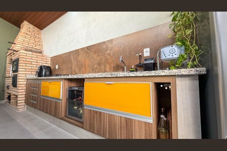 Casa à venda com 173m², 4 quartos e 5 vagas