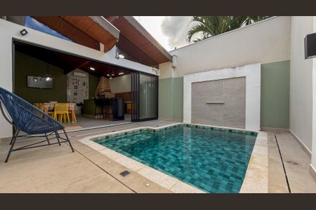 Casa à venda com 173m², 4 quartos e 5 vagas