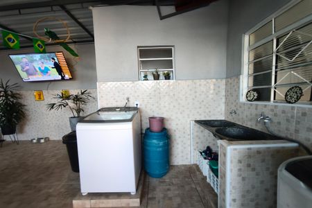 Área de Serviço de casa à venda com 3 quartos, 212m² em Parque Tropical, Campinas