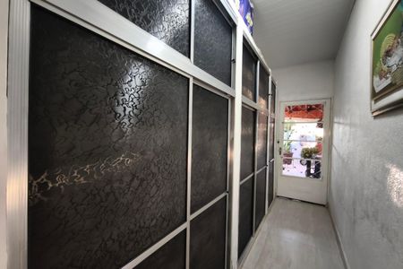 Casa à venda com 212m², 3 quartos e 3 vagas Casa à venda com 212m², 3 quartos e 3 vagasDespensa