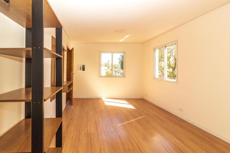 Studio à venda com 30m², 1 quarto e sem vaga Studio à venda com 30m², 1 quarto e sem vagaSala/Quarto