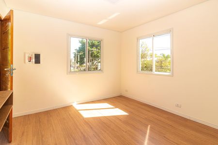 Sala/Quarto de kitnet/studio à venda com 1 quarto, 30m² em Jardim Sabara, São Paulo