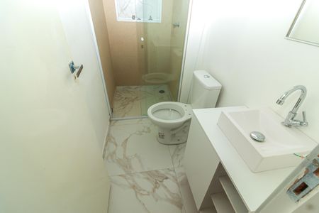Banheiro de kitnet/studio à venda com 1 quarto, 30m² em Jardim Sabara, São Paulo