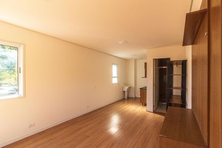 Kitnet/Studio à venda com 1 quarto, 30m² em Jardim Sabara, São Paulo