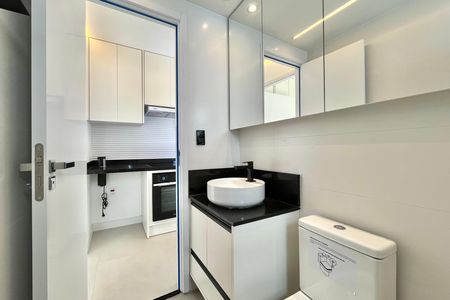 Apartamento à venda com 35m², 1 quarto e sem vaga Apartamento à venda com 35m², 1 quarto e sem vagaBanheiro