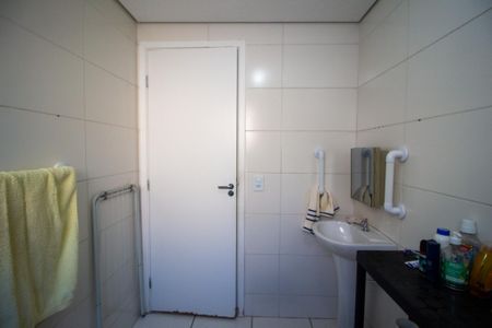 Banheiro de apartamento para alugar com 1 quarto, 49m² em Vila Fiori, Sorocaba
