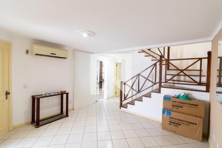 Casa para alugar com 177m², 3 quartos e 2 vagas
